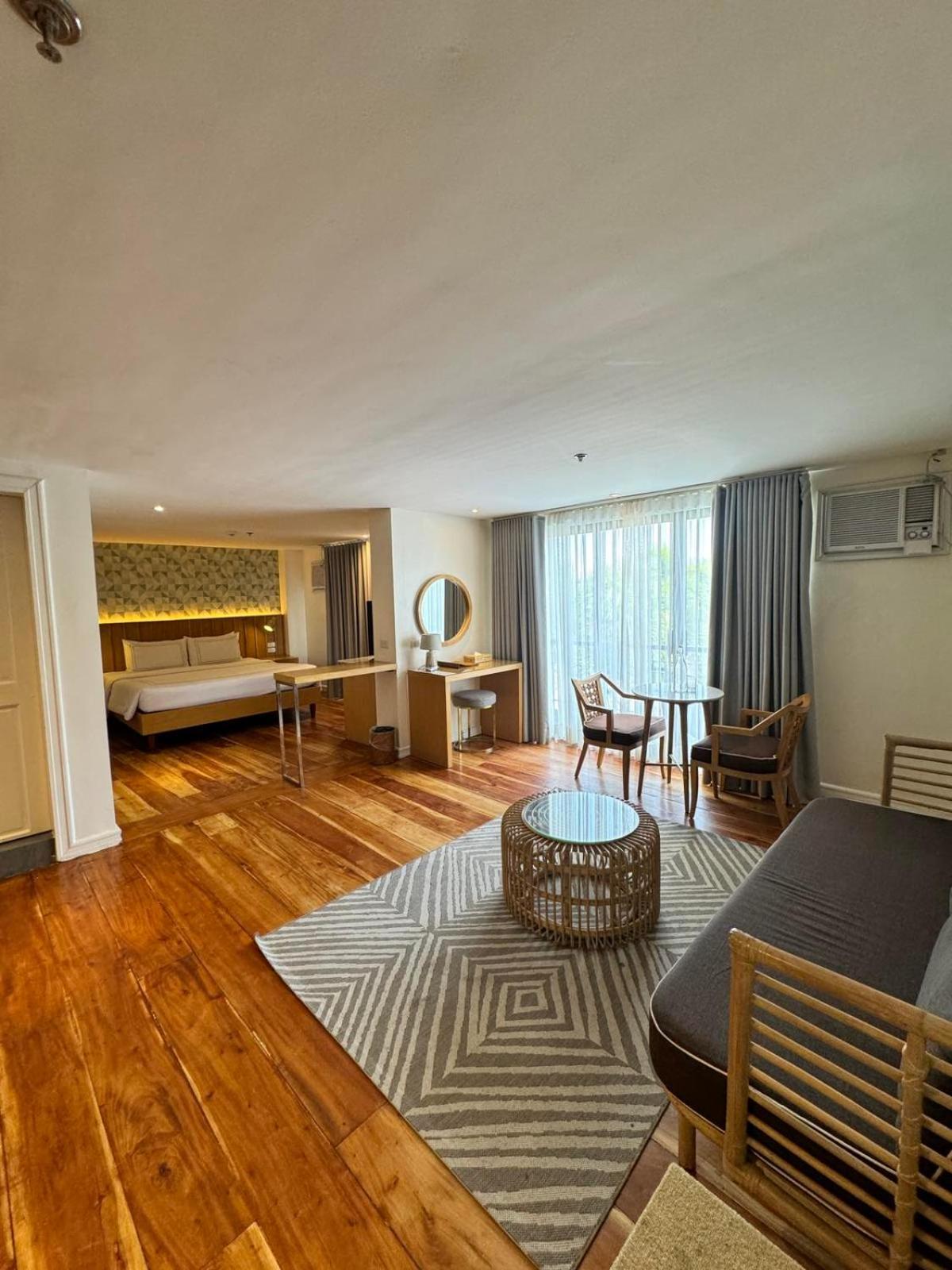 Sugarland Hotel Bacolod Zewnętrze zdjęcie